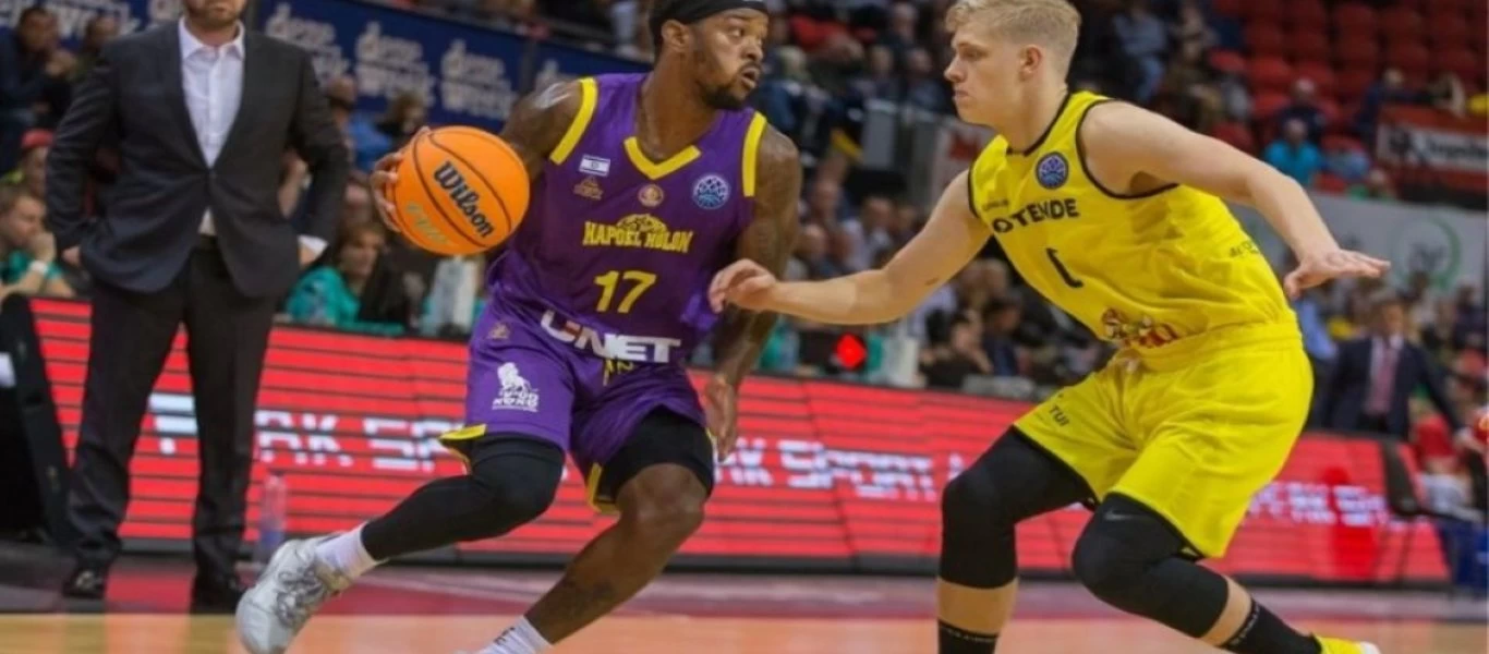 Παναθηναϊκός: «Γλυκοκοιτάζει» τον Μάρκους Φόστερ